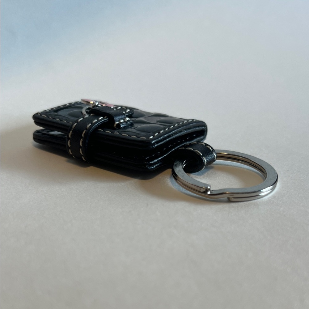 Vintage Coach Picture Frame Bag Charm-Black Key Holder with Pink Heart Accent - Picture 10 of 16